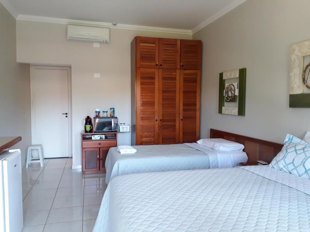Amarilis Flat Service Riviera de Sao Lourenco Bagian luar foto